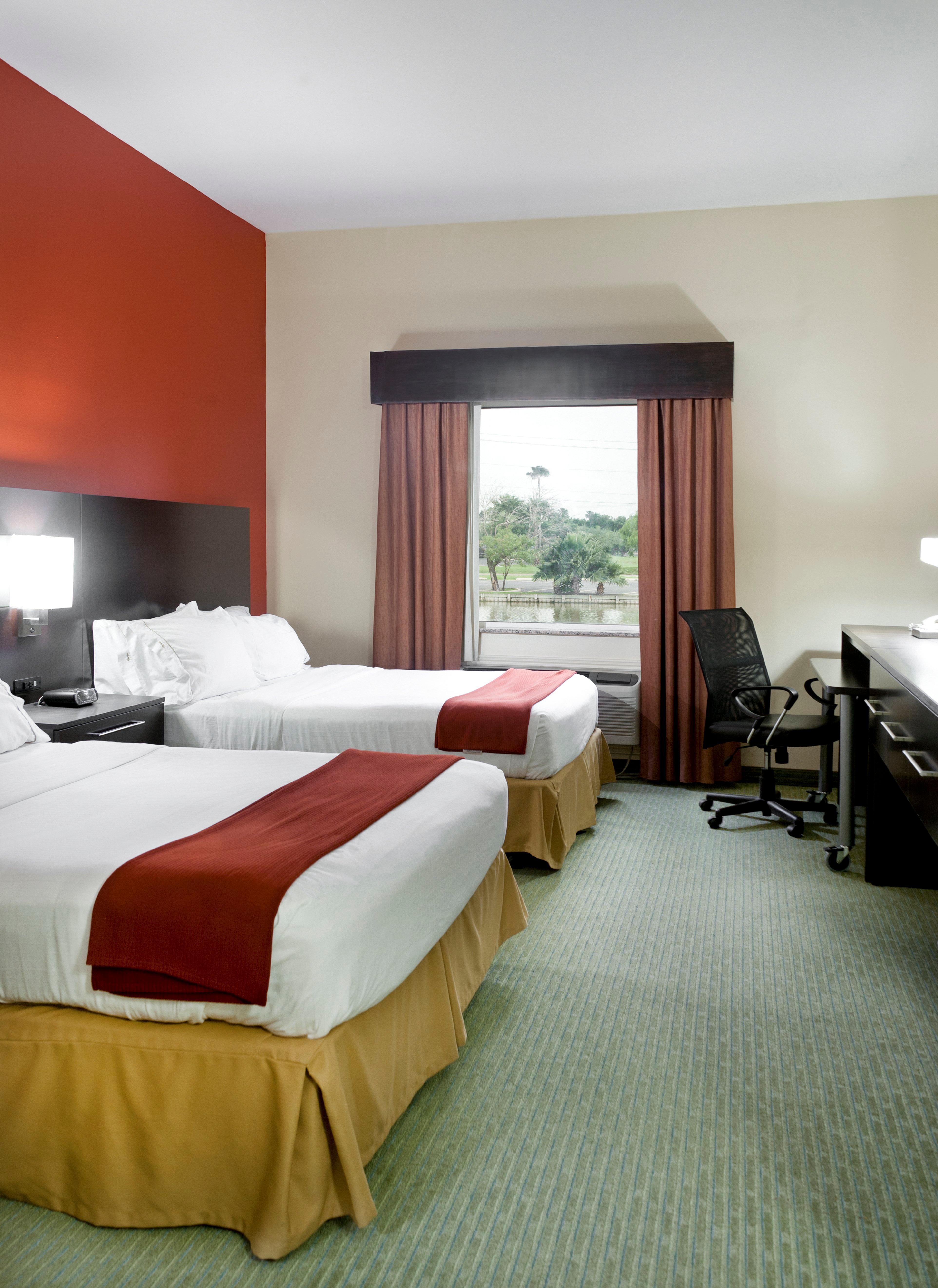 Holiday Inn Express Hotel And Suites Brownsville By Ihg Kültér fotó