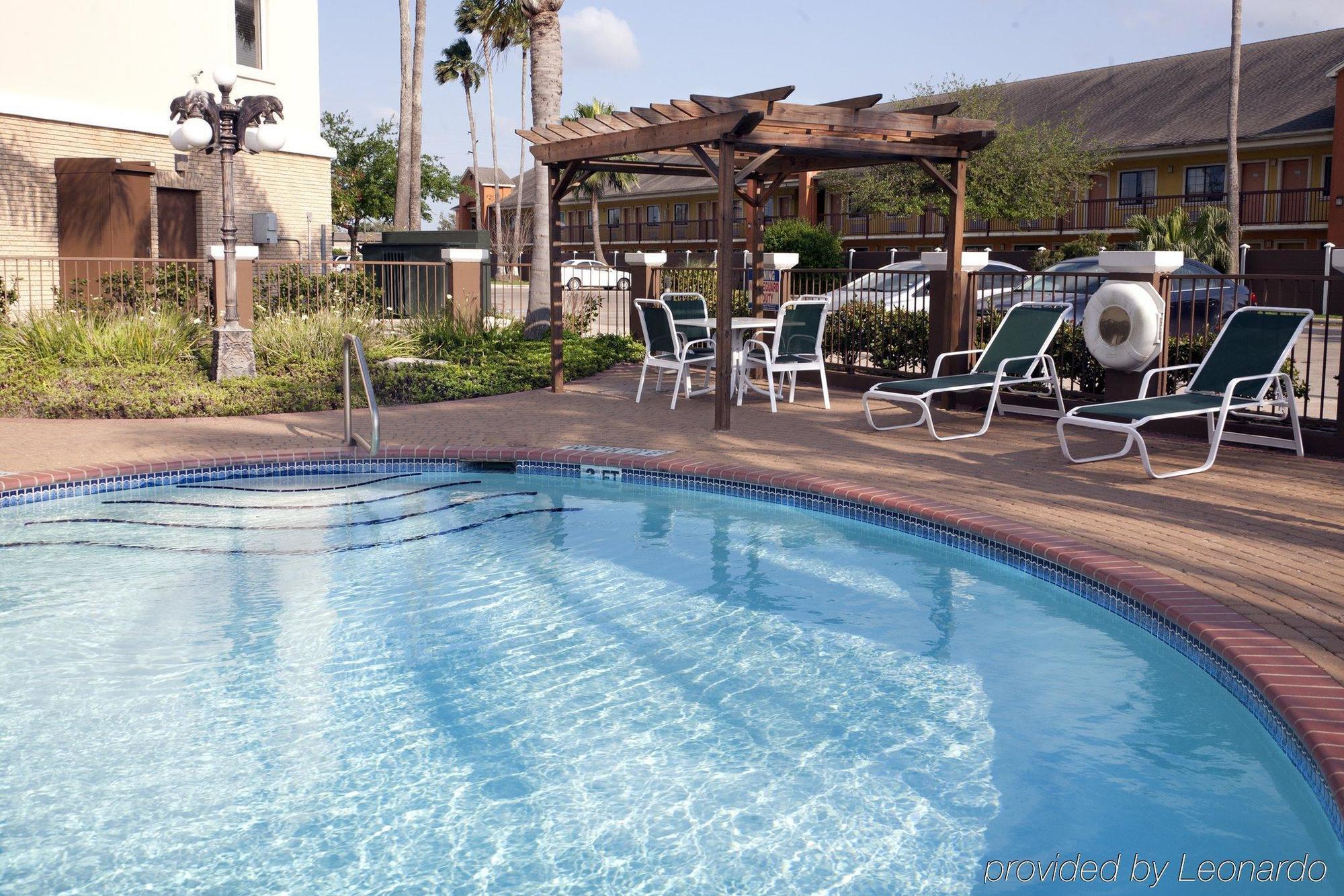 Holiday Inn Express Hotel And Suites Brownsville By Ihg Kültér fotó