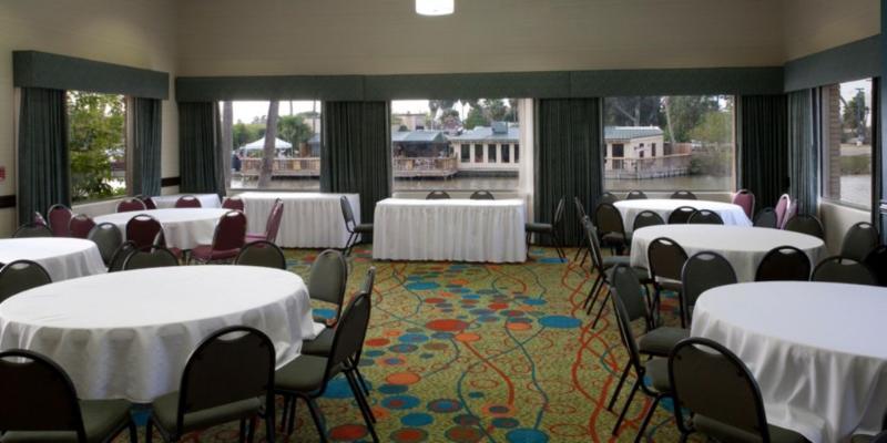 Holiday Inn Express Hotel And Suites Brownsville By Ihg Kültér fotó